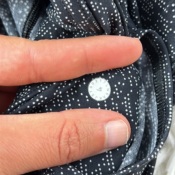 Lululemon Fast & Free Crop II (Nulux 19"") Soundwave Alpine White Black - Picture 6 of 7
